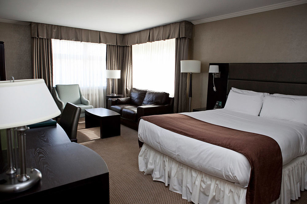 The Hotel On Pownal Charlottetown Bagian luar foto